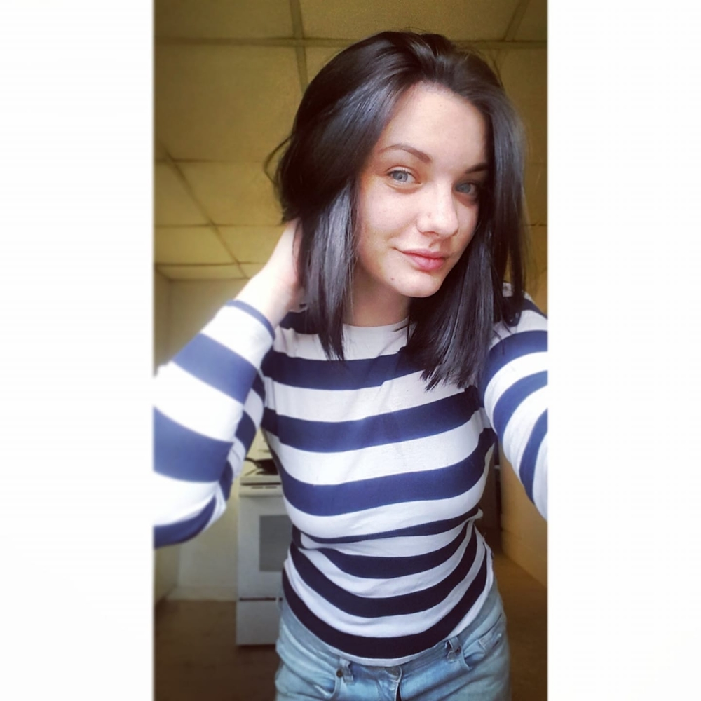 Meet your Posher, Monica marie